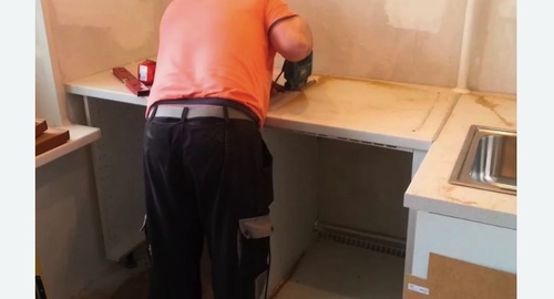 Сборка кухонного гарнитура. Ковров